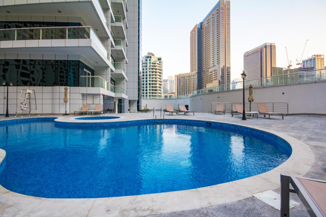 Luton Vacation Homes - Dubai Marina, Continental Tower Екстериор снимка